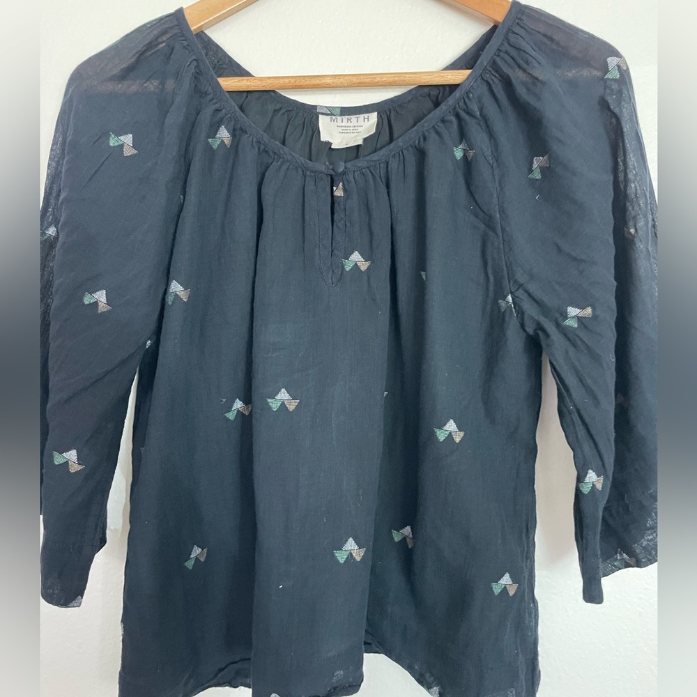 MIRTH brand blouse size small